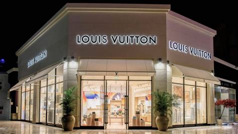 louis vuitton peru precios|Louis Vuitton Peru locations.